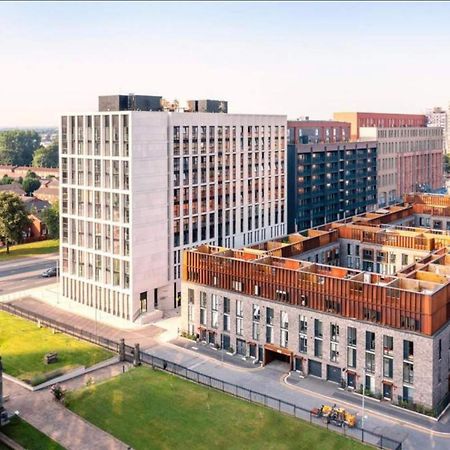 Luxury New Built Split-Level Flat With Rooftop Gardens Access Manchester Exterior foto