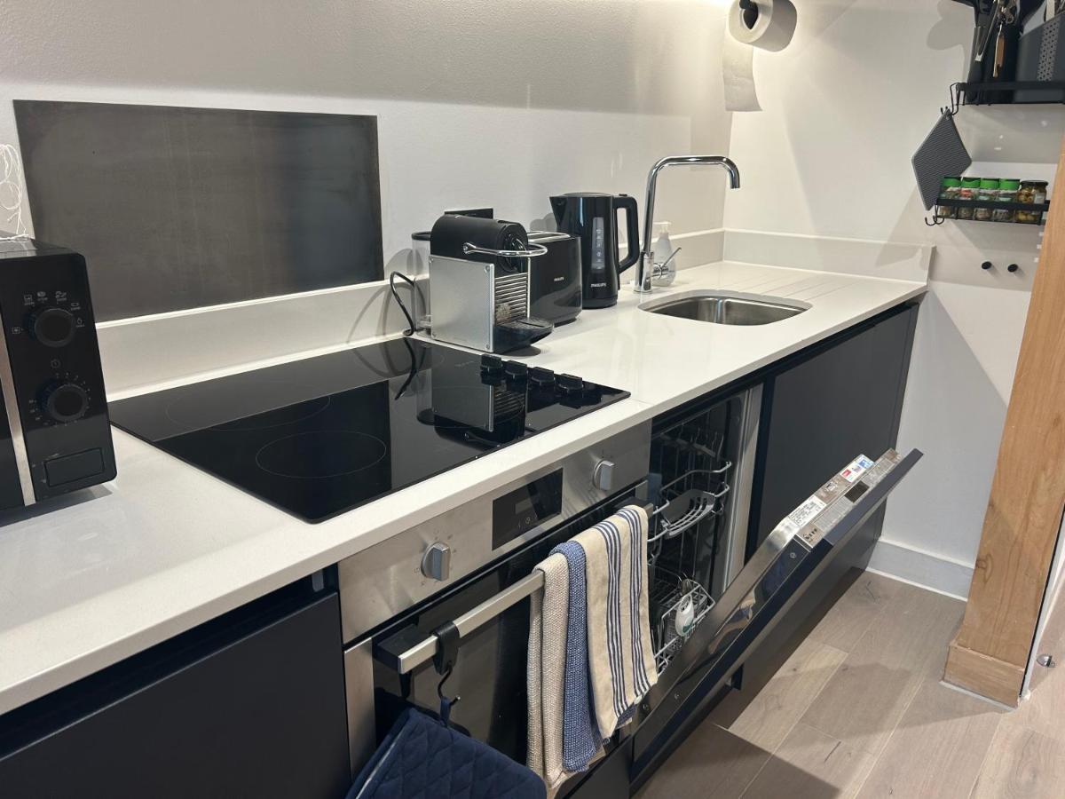 Luxury New Built Split-Level Flat With Rooftop Gardens Access Manchester Exterior foto